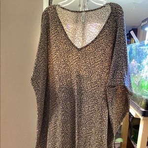 Leopard top